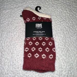Frye Women’s Everyday Boot Socks Super Soft Fuzzy Burgundy Cream 2 Pairs NWT